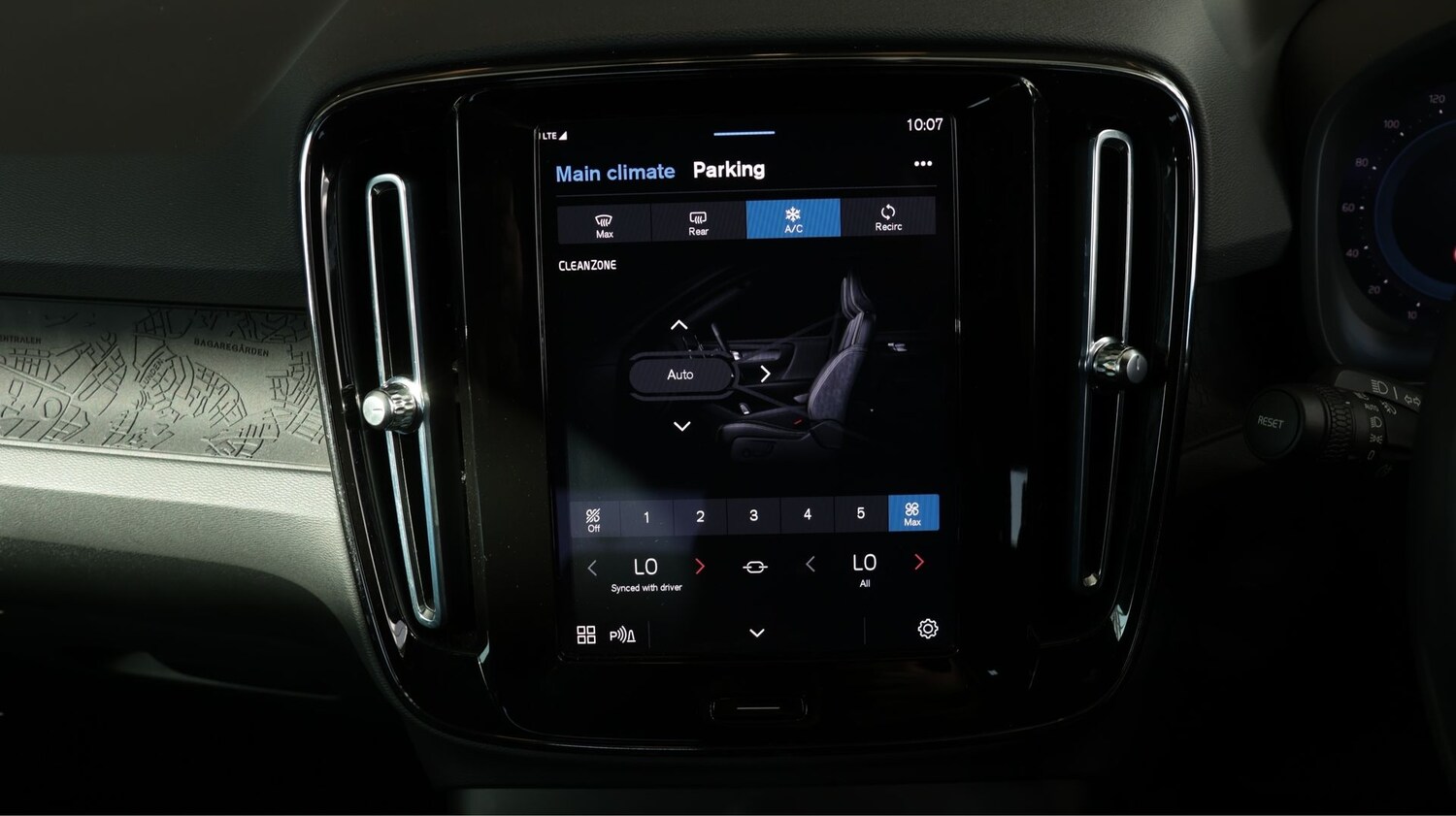 Used Volvo XC40 for sale - 77889305: Photo 12