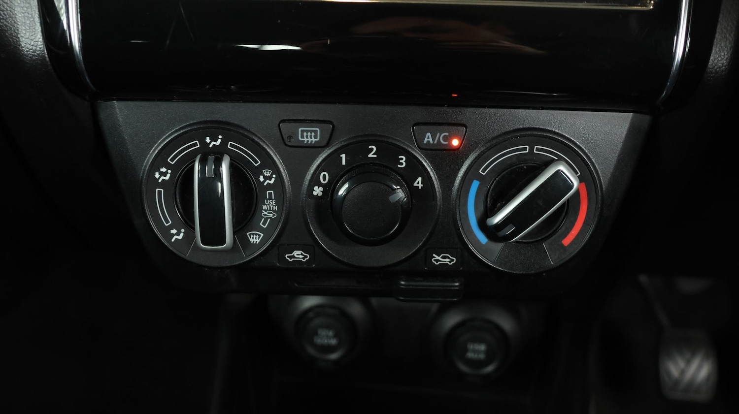 Used Suzuki Swift 2020 for sale - 77438649: Photo 12