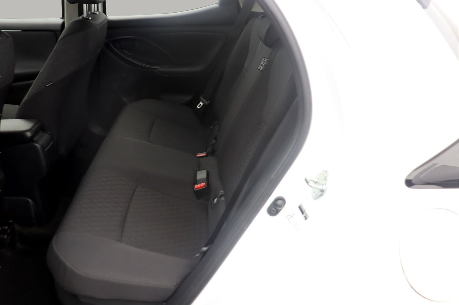 Used Toyota Yaris 2022 for sale - 77346147: Photo 16