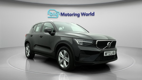 Used Volvo XC40 2022 for sale - 76294678: Photo 2