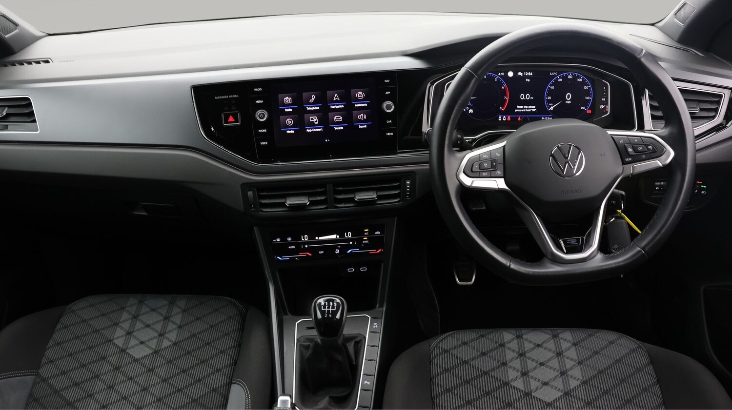 Used Volkswagen Polo 2023 for sale - 77450223: Photo 13