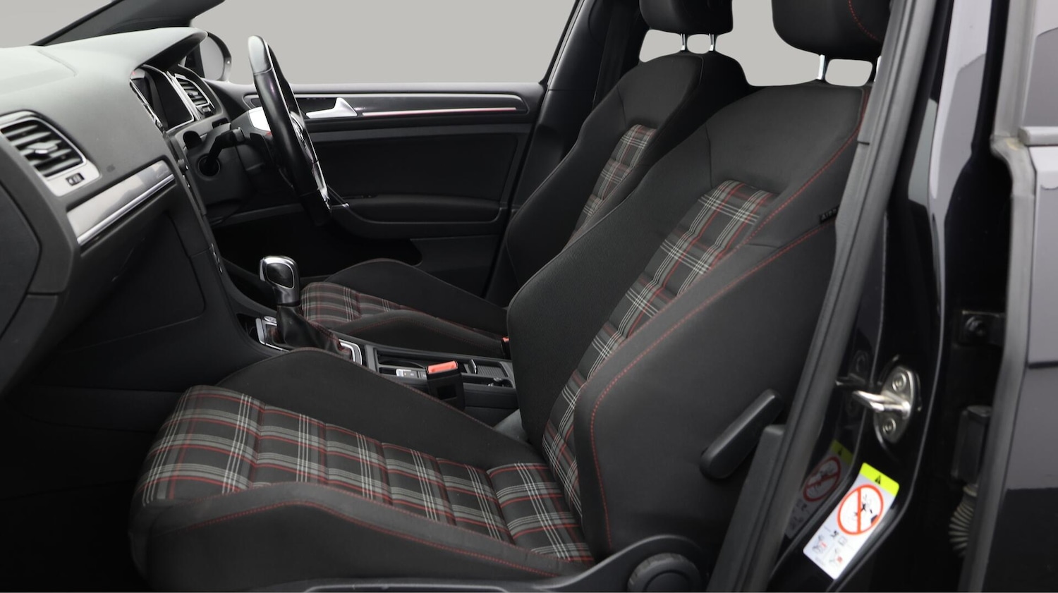 Used Volkswagen Golf for sale - 76484919: Photo 15