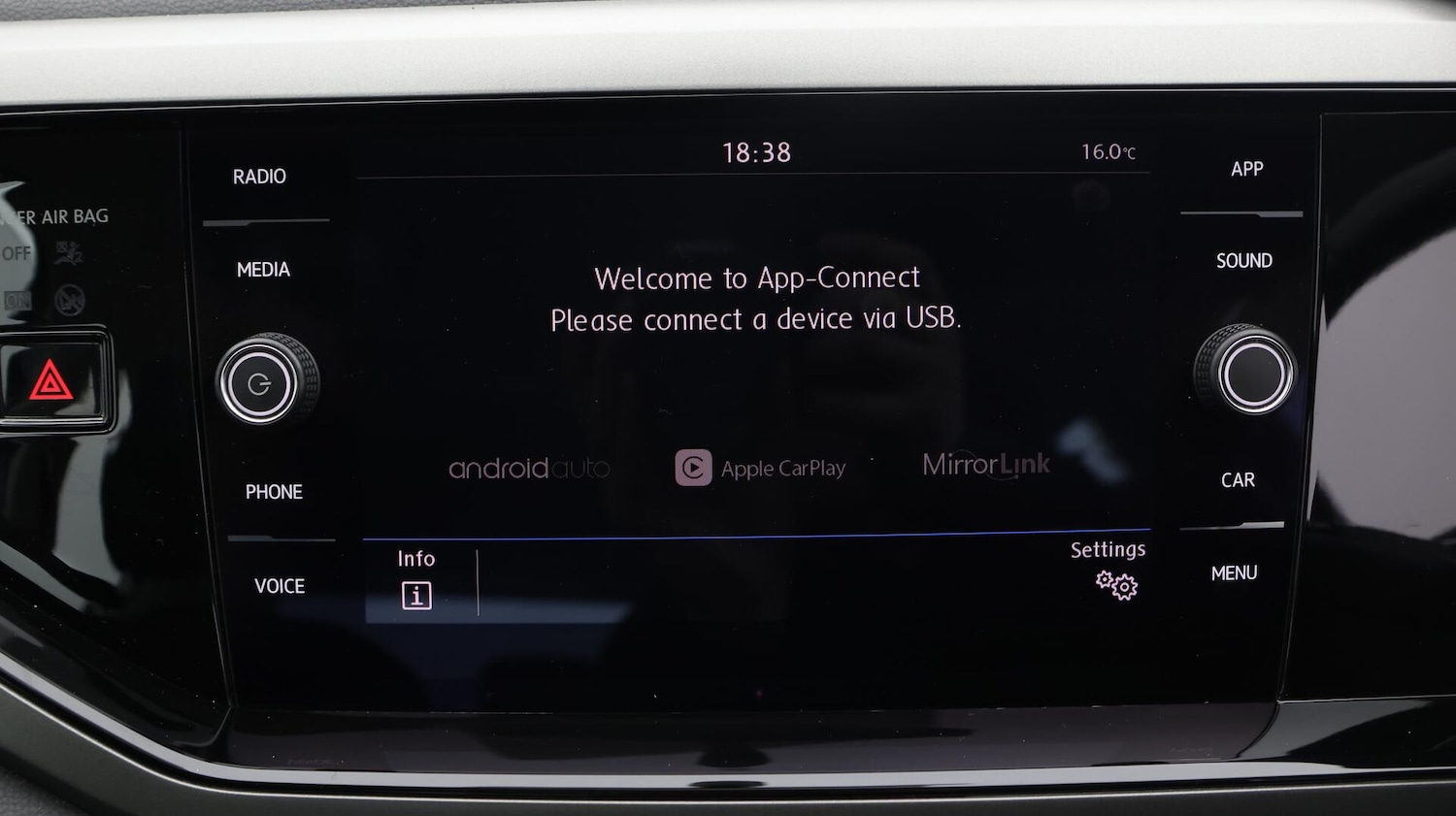 Used Volkswagen Polo 2020 for sale - 76380721: Photo 25