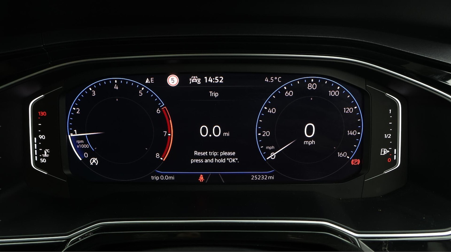 Used Volkswagen Polo 2023 for sale - 76644785: Photo 11