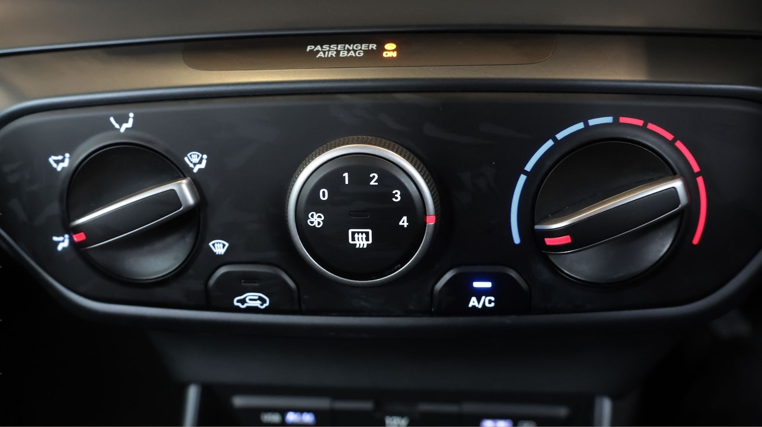 Used Hyundai i20 2023 for sale - 77784842: Photo 12