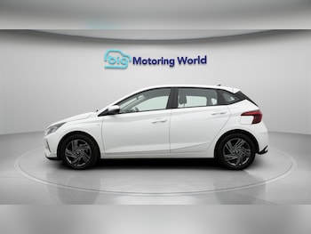 Used Hyundai i20 2023 for sale - 77784842: Photo