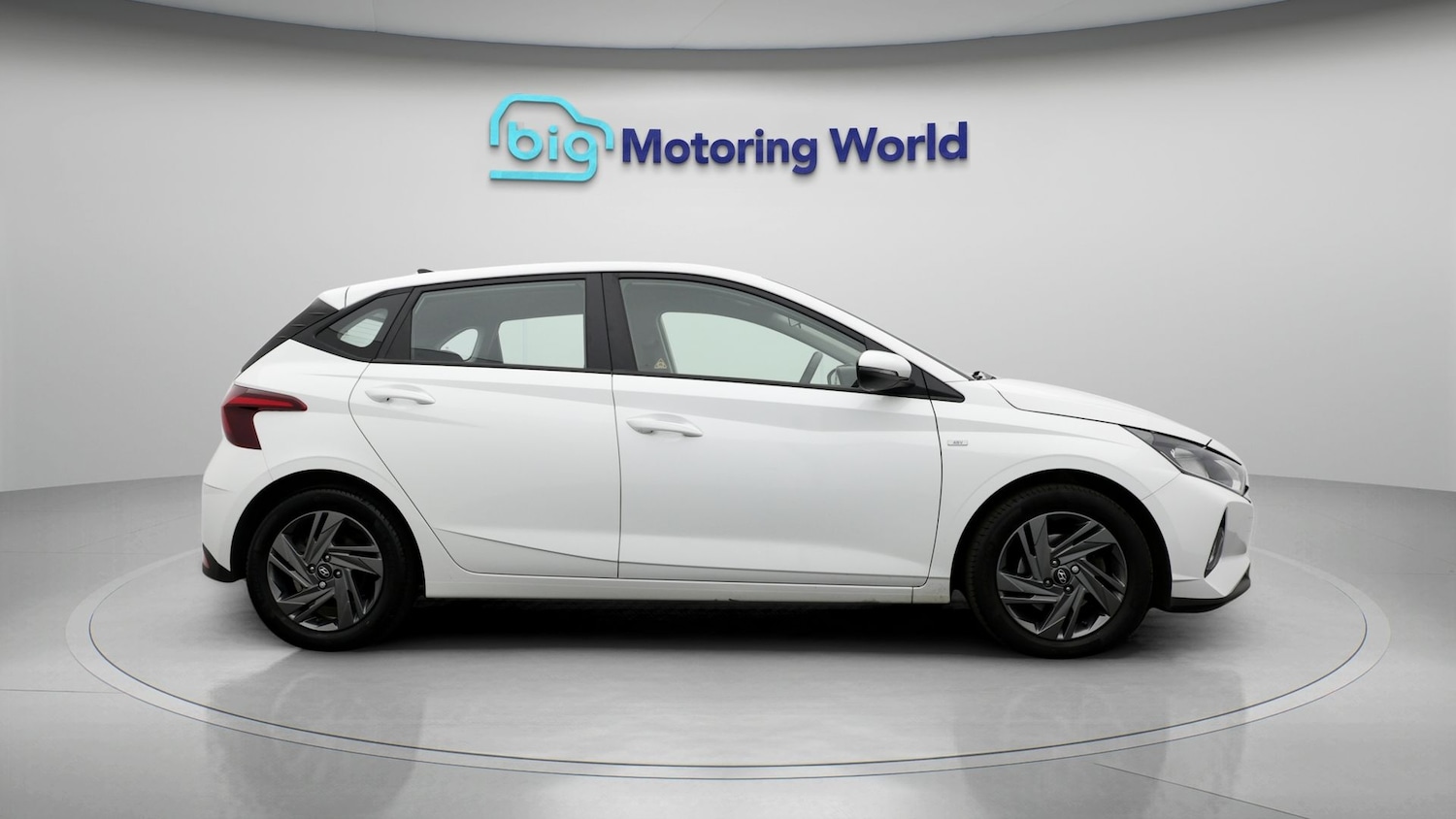 Used Hyundai i20 2023 for sale - 77784842: Photo 8