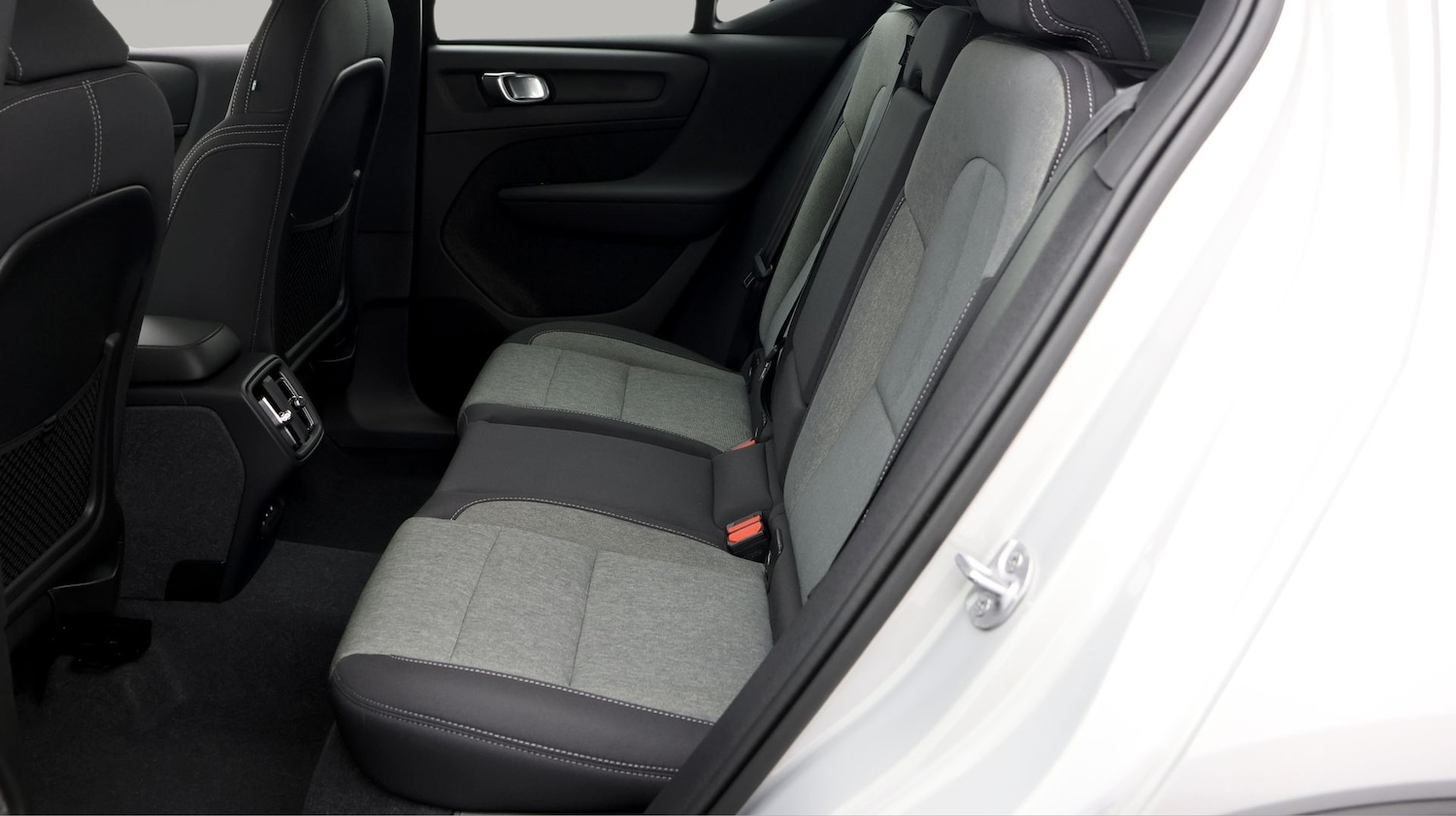 Used Volvo XC40 for sale - 77379028: Photo 16