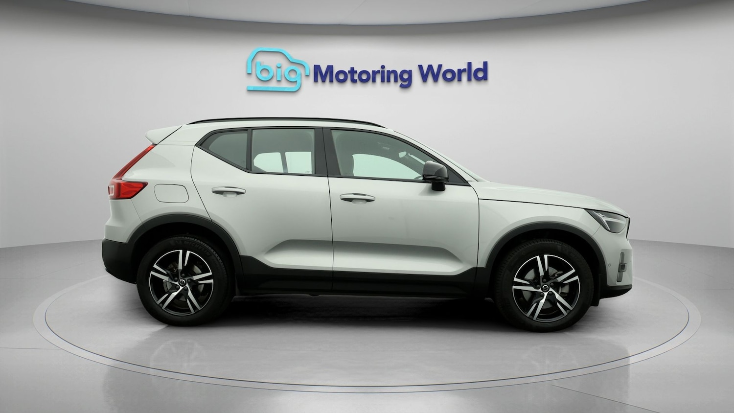 Used Volvo XC40 for sale - 77379028: Photo 8