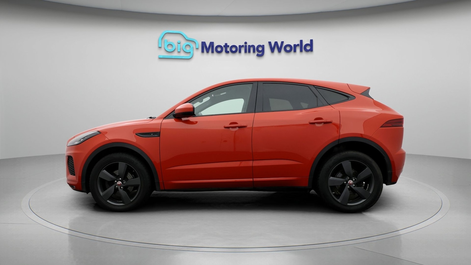 Used Jaguar E-Pace 2020 for sale - 77454637: Photo 4