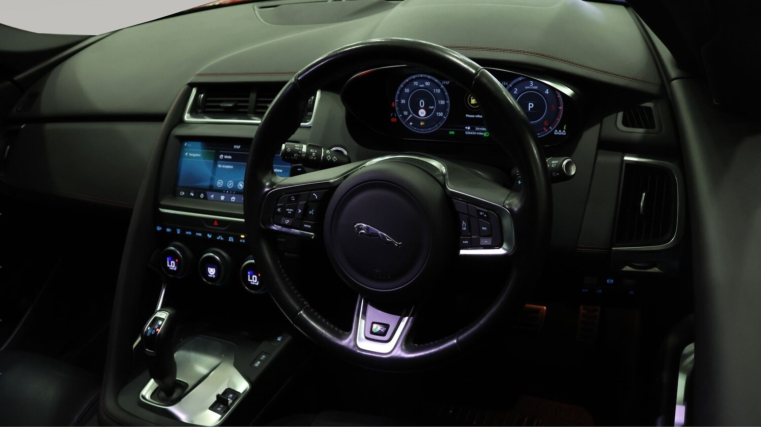 Used Jaguar E-Pace 2020 for sale - 77454637: Photo 9