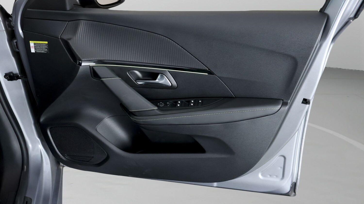 Used Peugeot 208 2021 for sale - 77438019: Photo 15