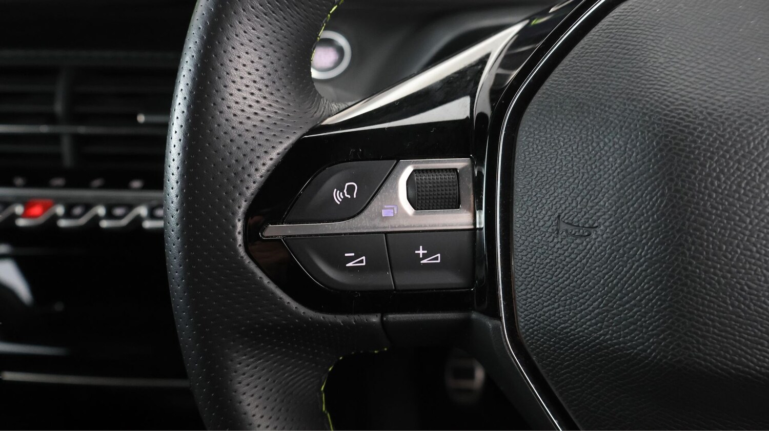 Used Peugeot 208 2021 for sale - 77438019: Photo 21