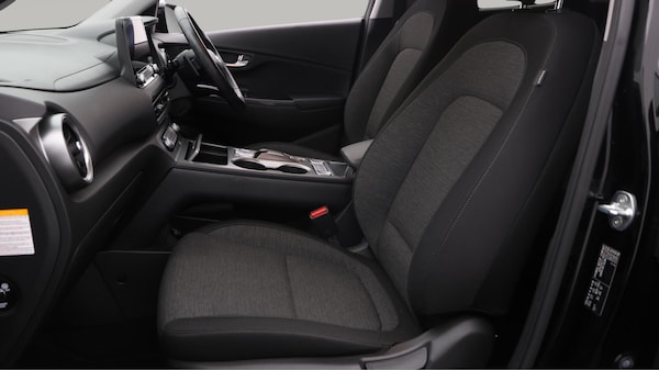 Used Hyundai KONA 2021 for sale - 76109089: Photo 14