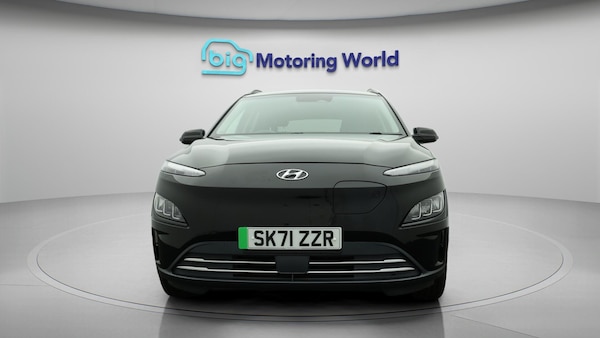 Used Hyundai KONA 2021 for sale - 76109089: Photo 2