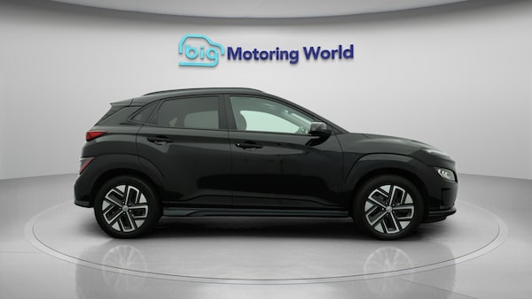 Used Hyundai KONA 2021 for sale - 76109089: Photo 8