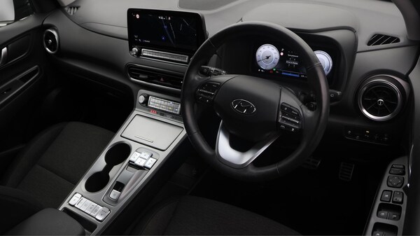 Used Hyundai KONA 2021 for sale - 76109089: Photo 9