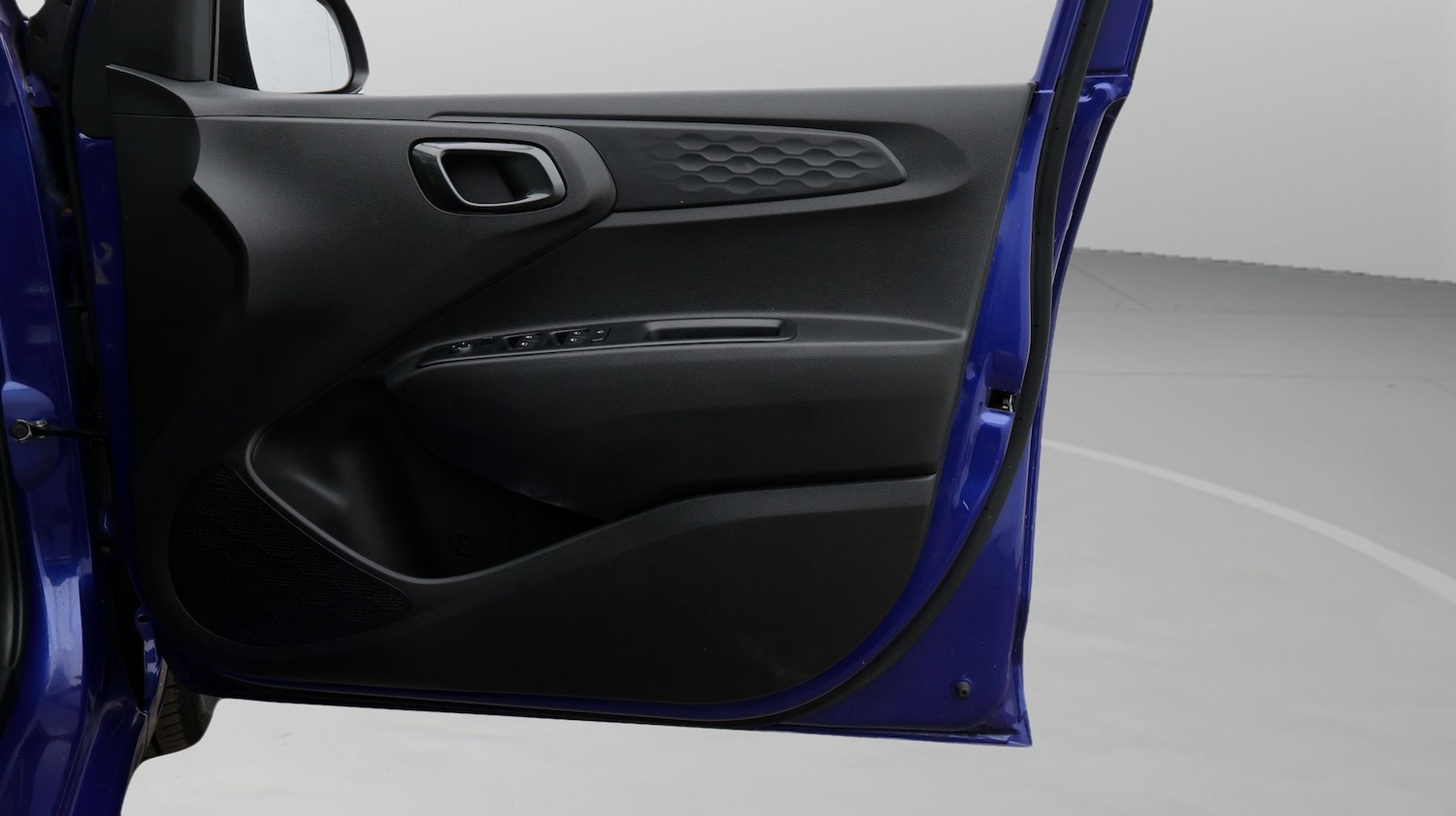 Used Hyundai i10 2023 for sale - 77378317: Photo 15