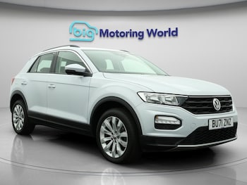 Used Volkswagen T-Roc 2021 for sale - 76085256: Photo