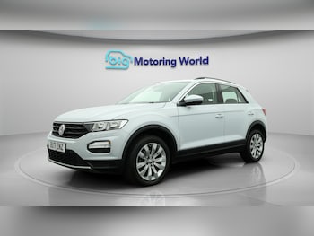 Used Volkswagen T-Roc 2021 for sale - 76085256: Photo