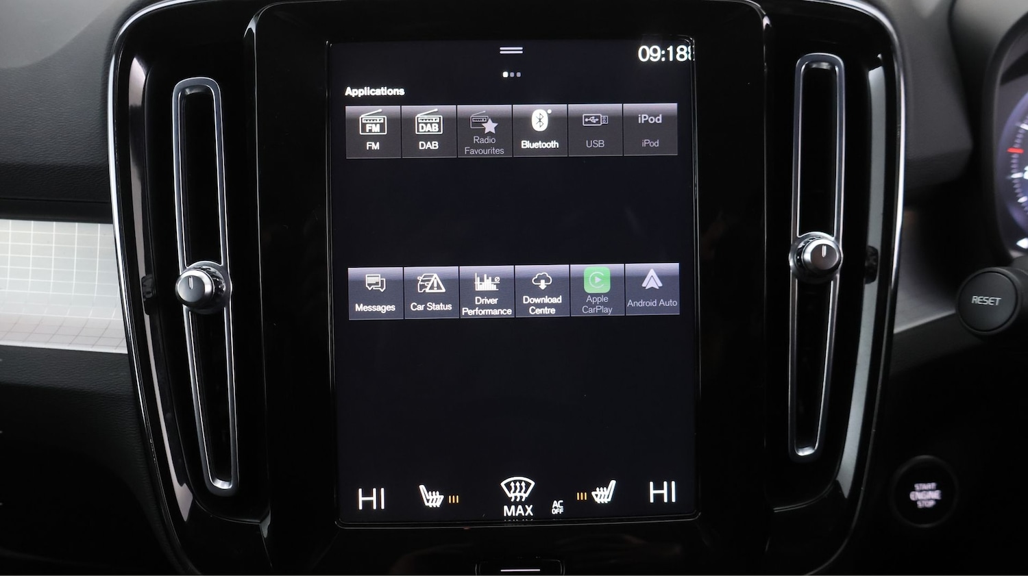 Used Volvo XC40 2022 for sale - 77610563: Photo 24