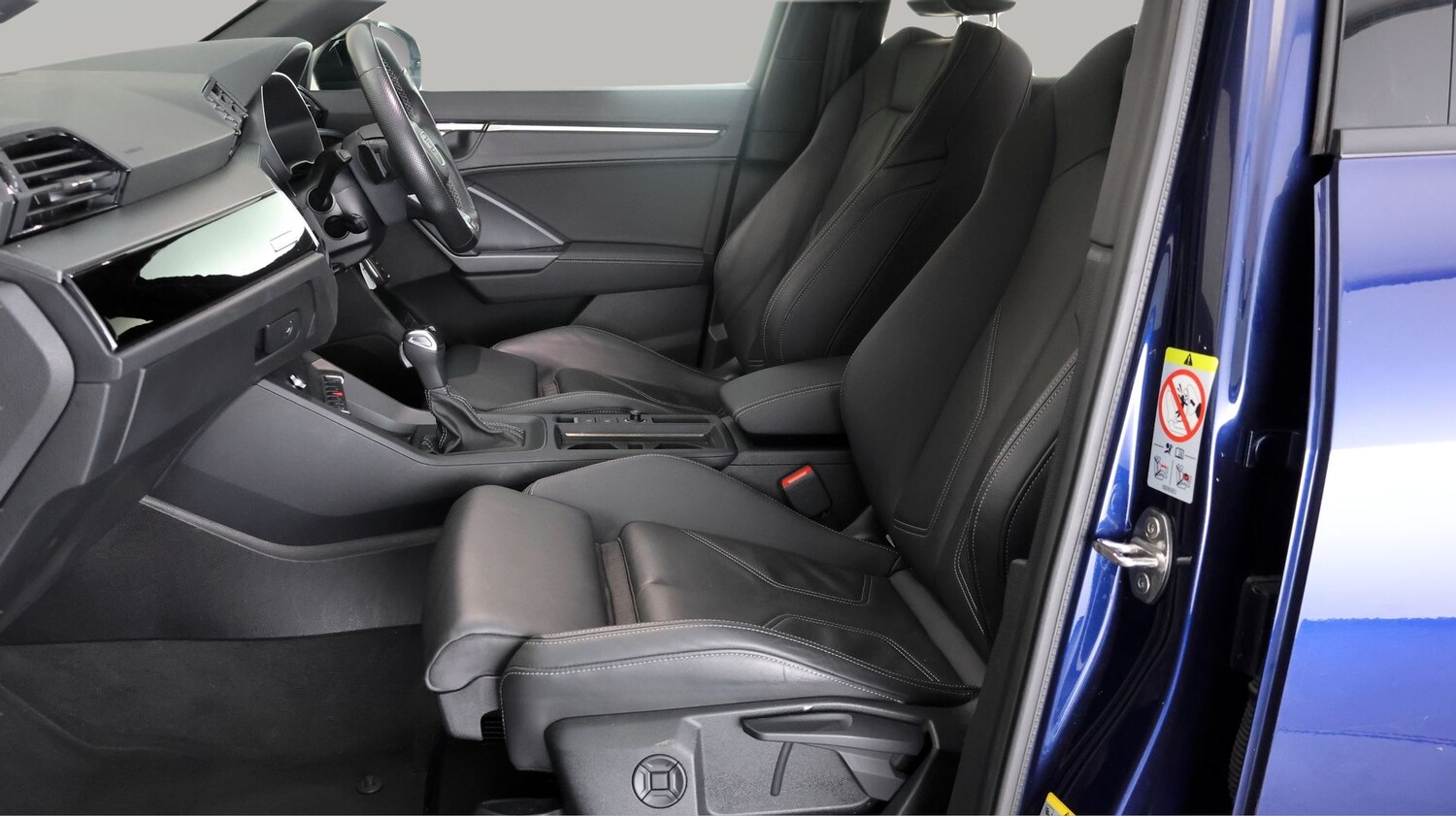 Used Audi Q3 for sale - 78106101: Photo 13