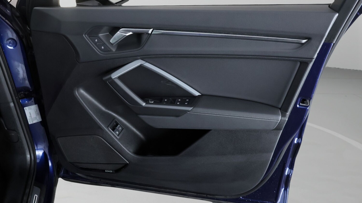 Used Audi Q3 for sale - 78106101: Photo 14