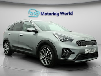 2022 (71) - 1.6 GDi 4 SUV 5dr Petrol Hybrid DCT Euro 6 (s/s) (139 bhp)