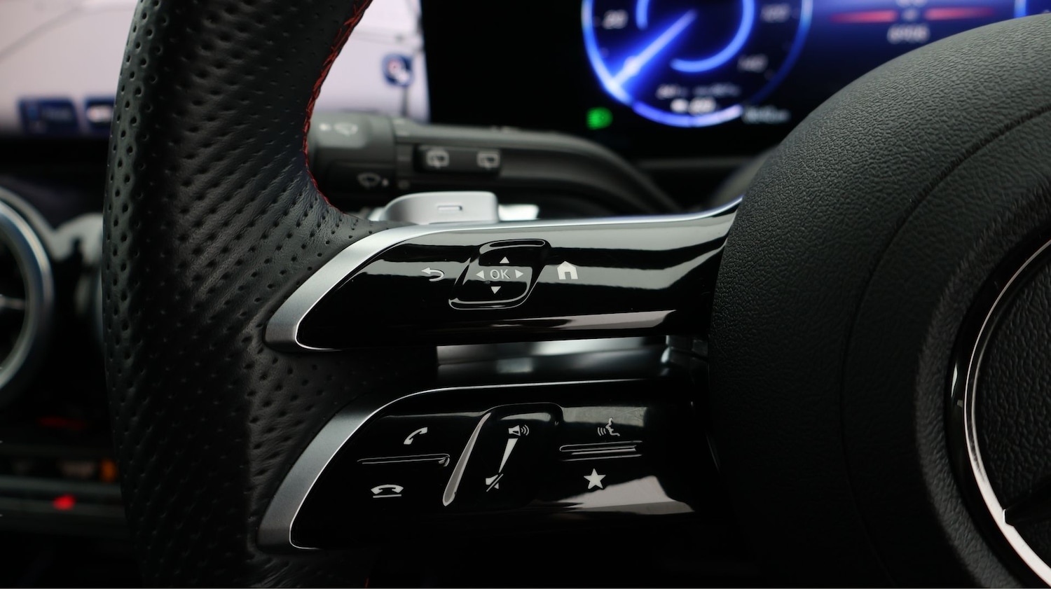 Used Mercedes-Benz EQB 2025 for sale - 77791956: Photo 26