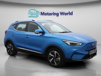 2022 (72) - 115kW Trophy Connect EV Long Range73kWh 5dr Auto