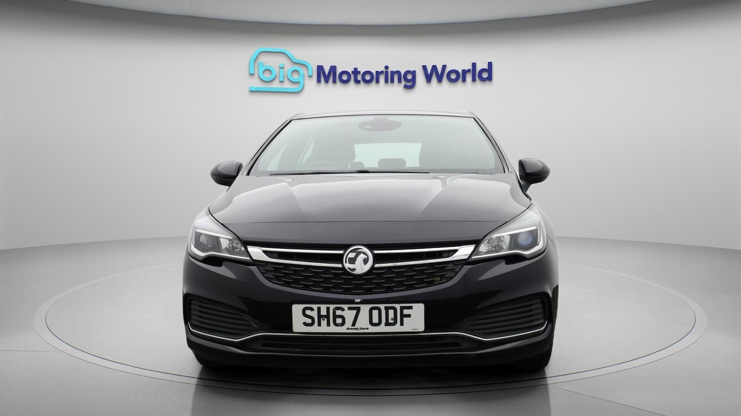 Used Vauxhall Astra 2017 for sale - 76659179: Photo 3