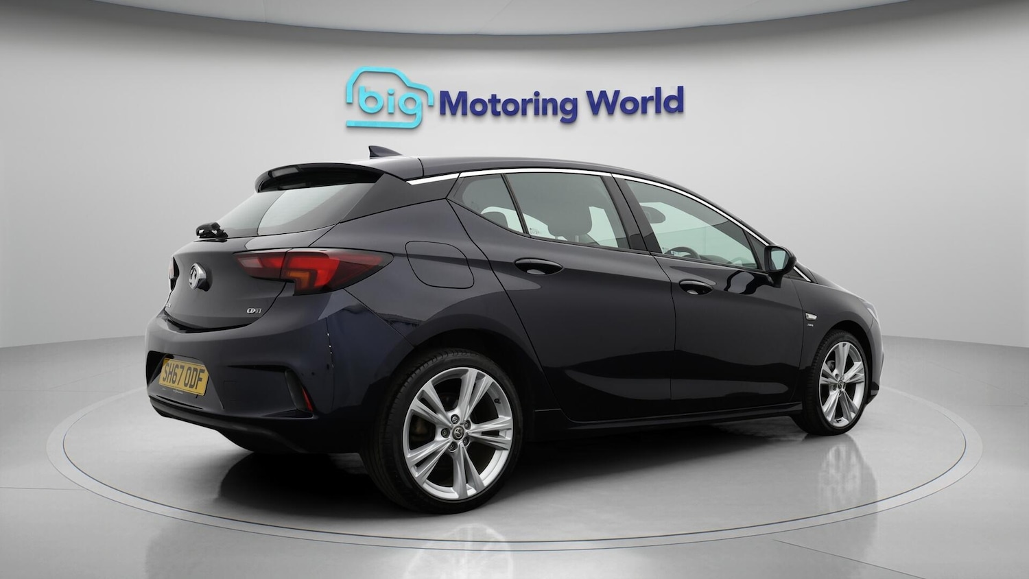 Used Vauxhall Astra 2017 for sale - 76659179: Photo 8