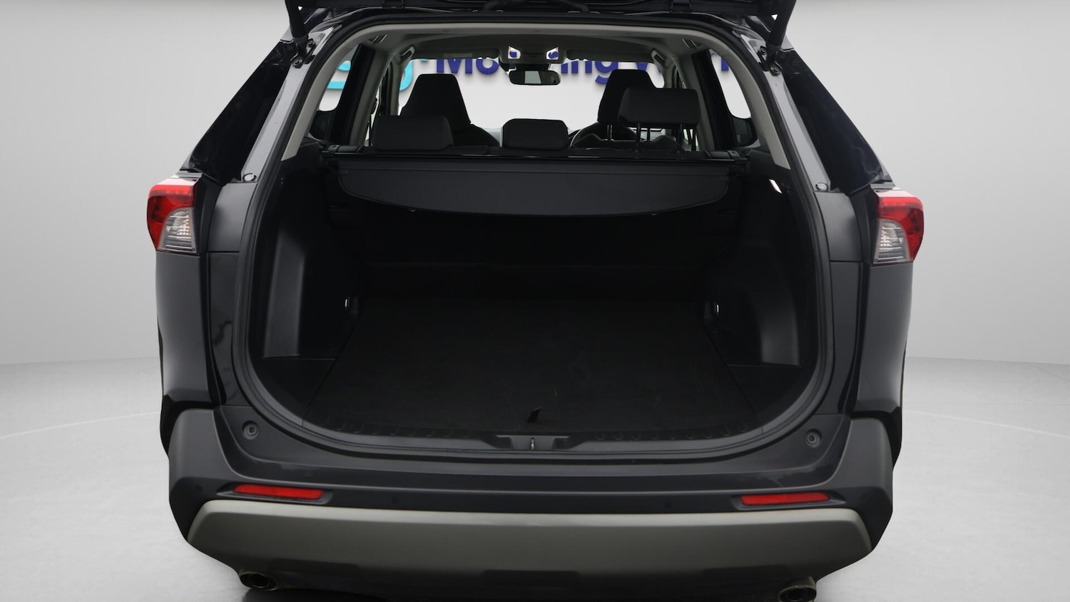 Used Toyota RAV4 2022 for sale - 76380960: Photo 17