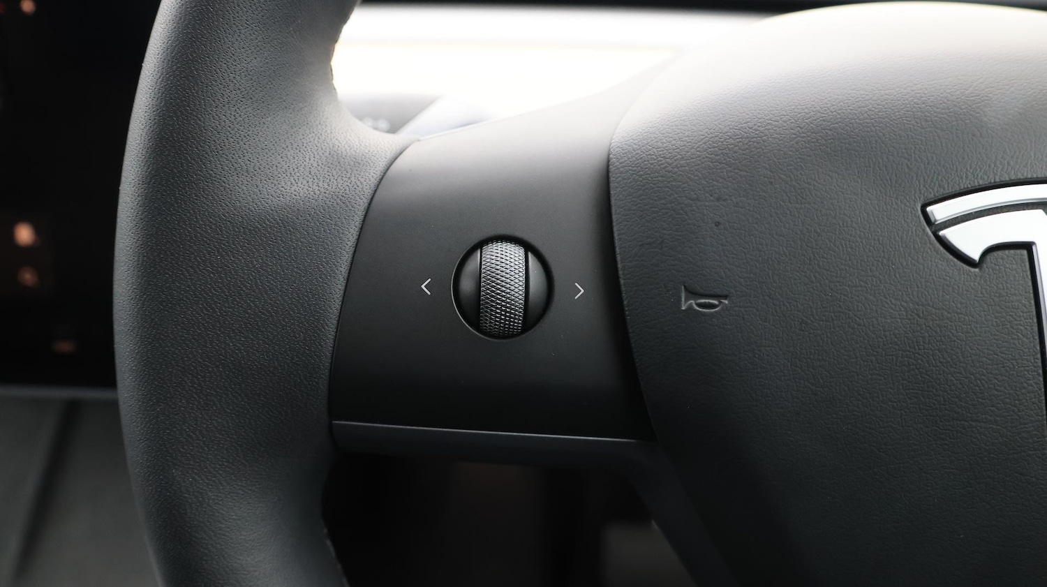 Used Tesla Model Y 2022 for sale - 76432898: Photo 24