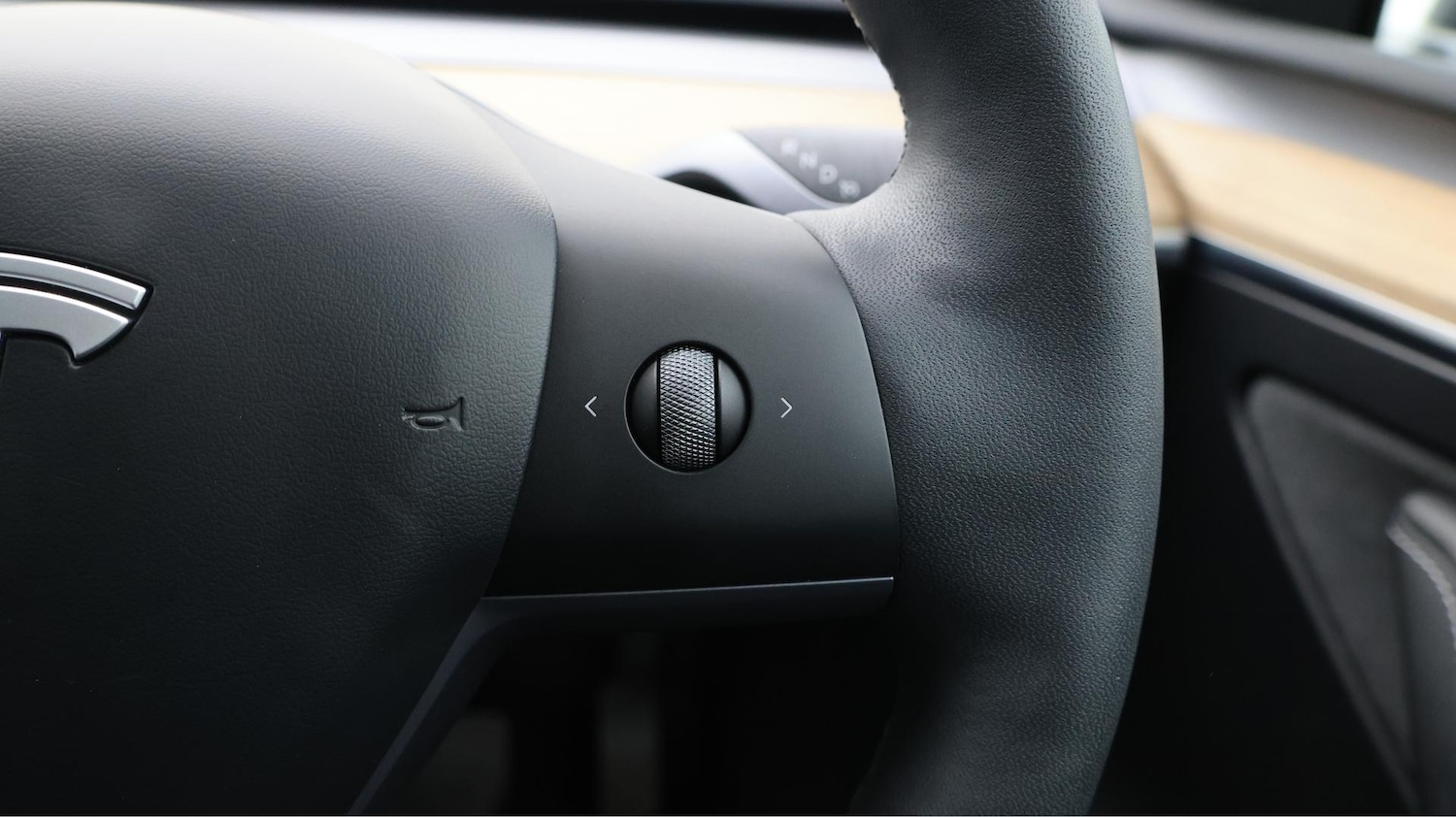 Used Tesla Model Y 2022 for sale - 76432898: Photo 25