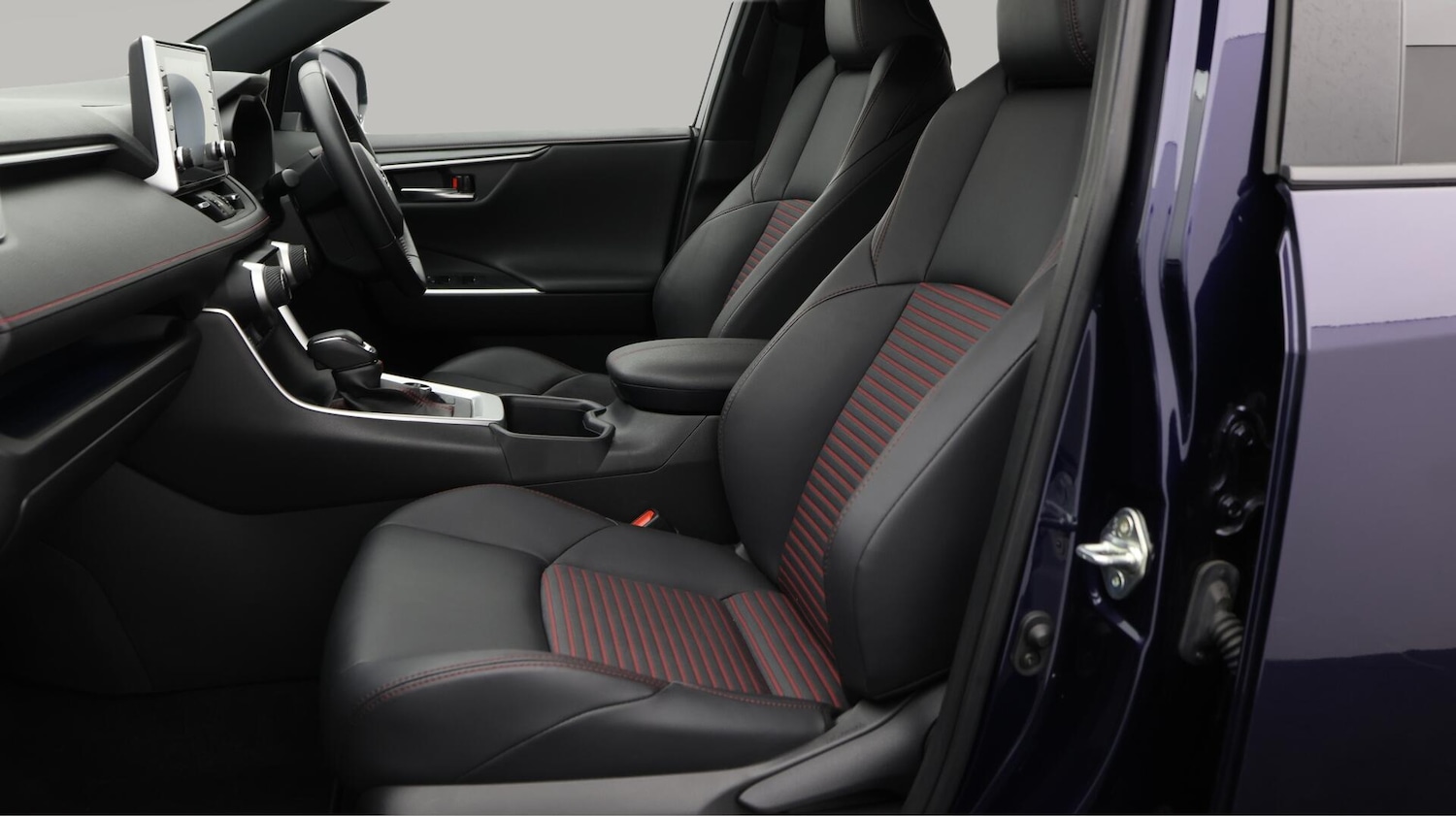 Used Toyota RAV4 2022 for sale - 76613149: Photo 15