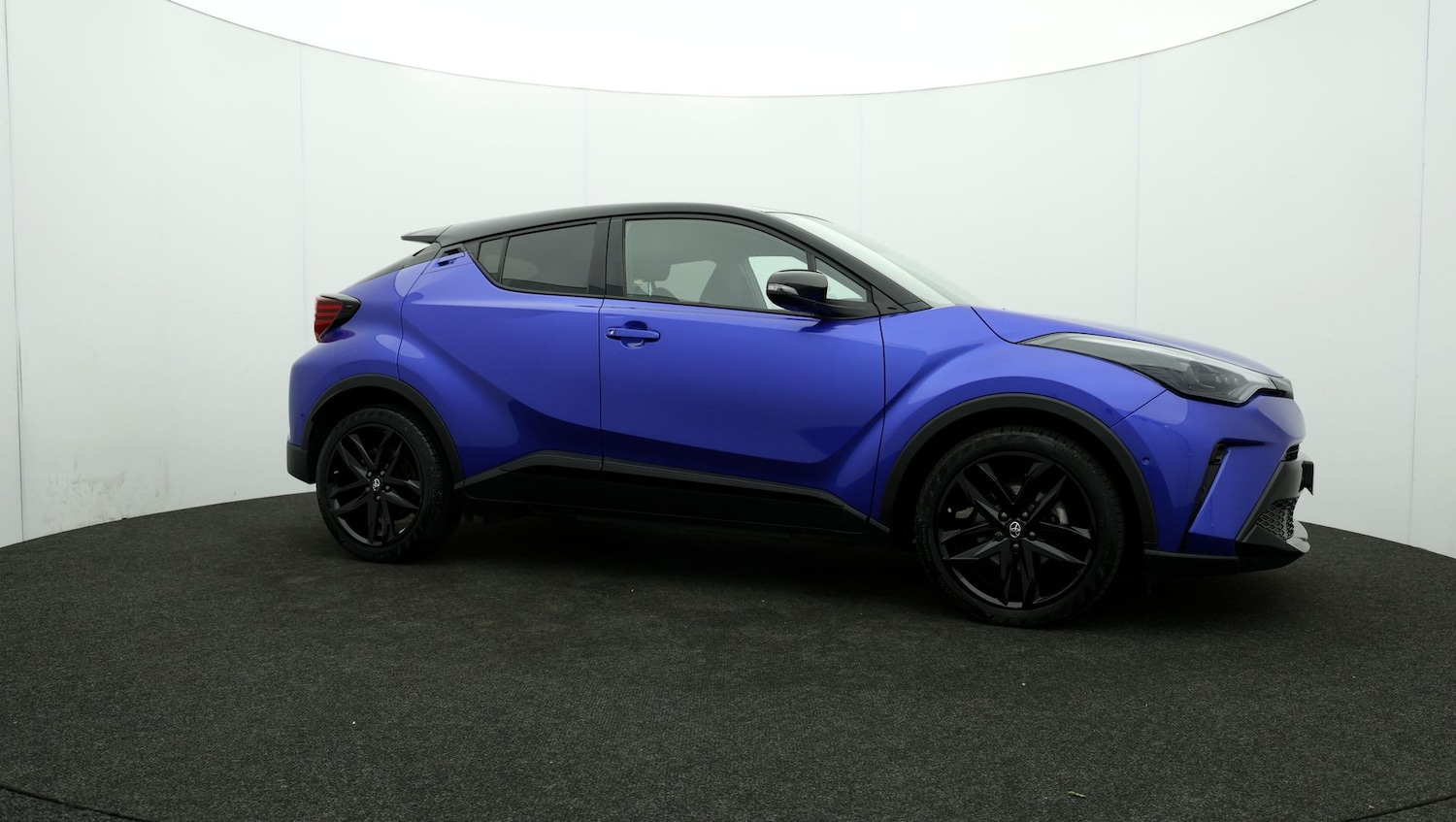 Used Toyota C-HR 2022 for sale - 76810111: Photo 40