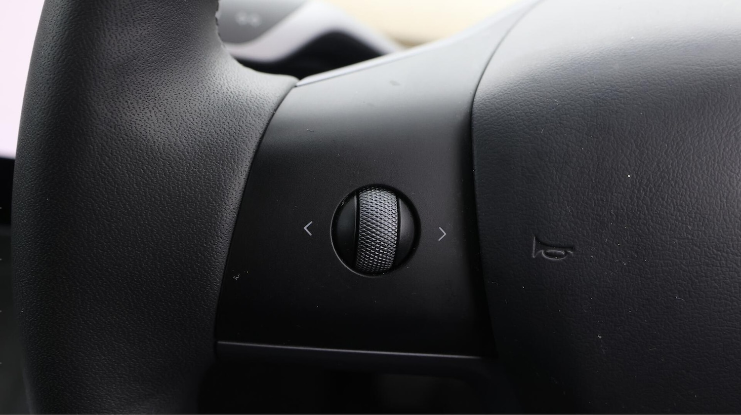 Used Tesla Model Y 2022 for sale - 76634003: Photo 23