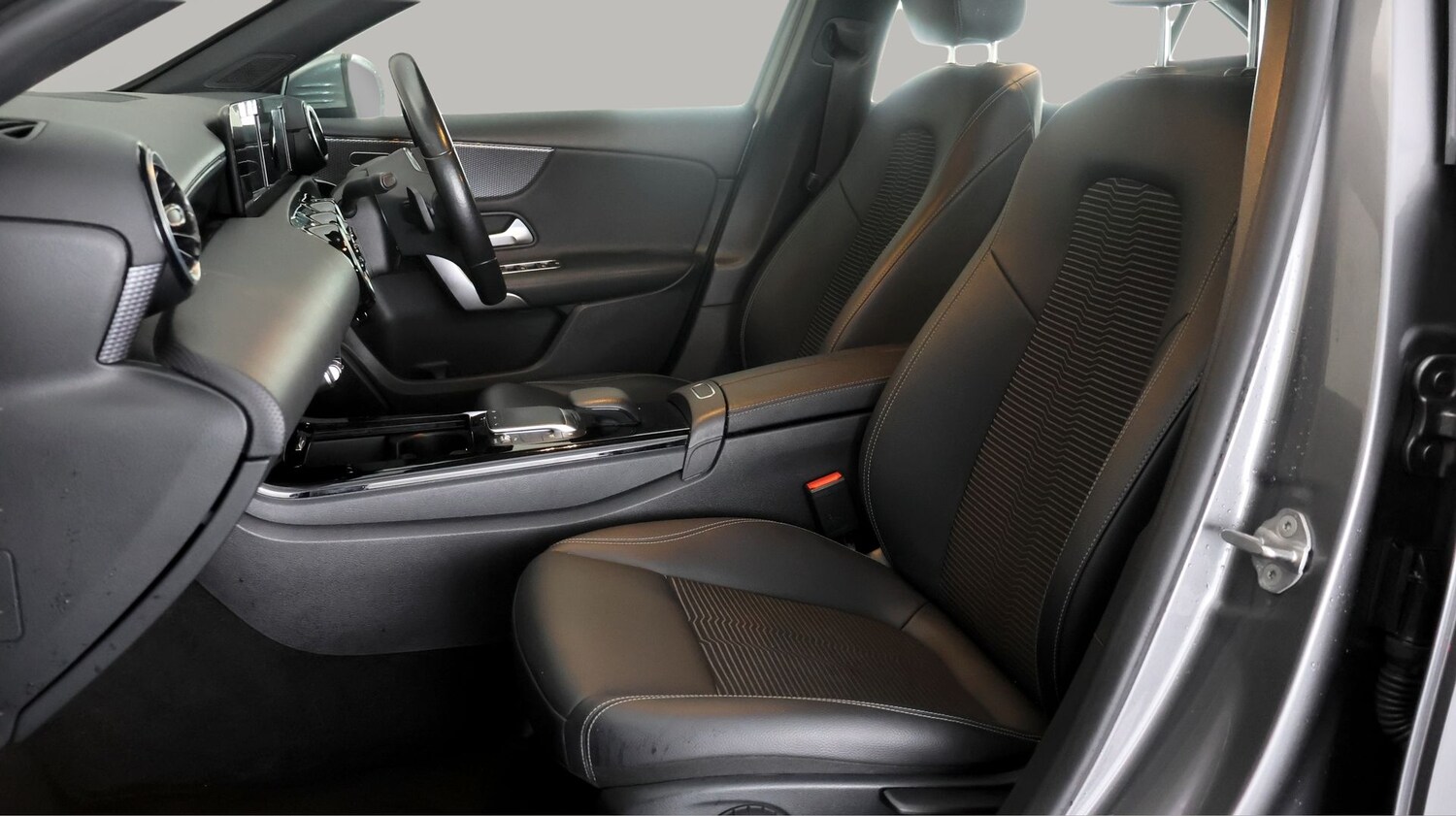 Used Mercedes-Benz A-Class for sale - 77872363: Photo 14