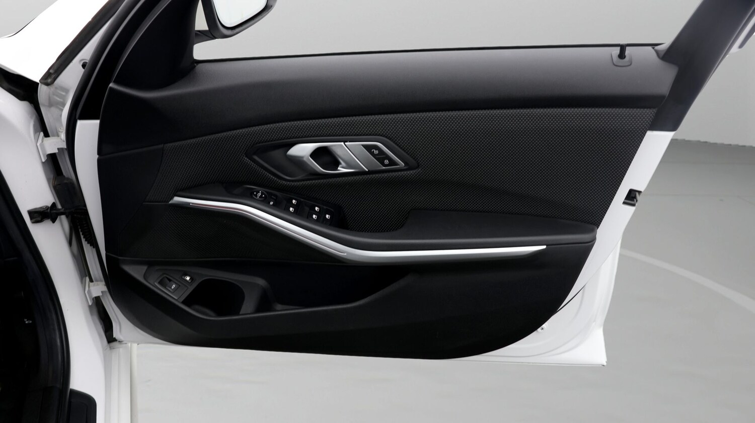 Used BMW 3 Series 2022 for sale - 77463355: Photo 15