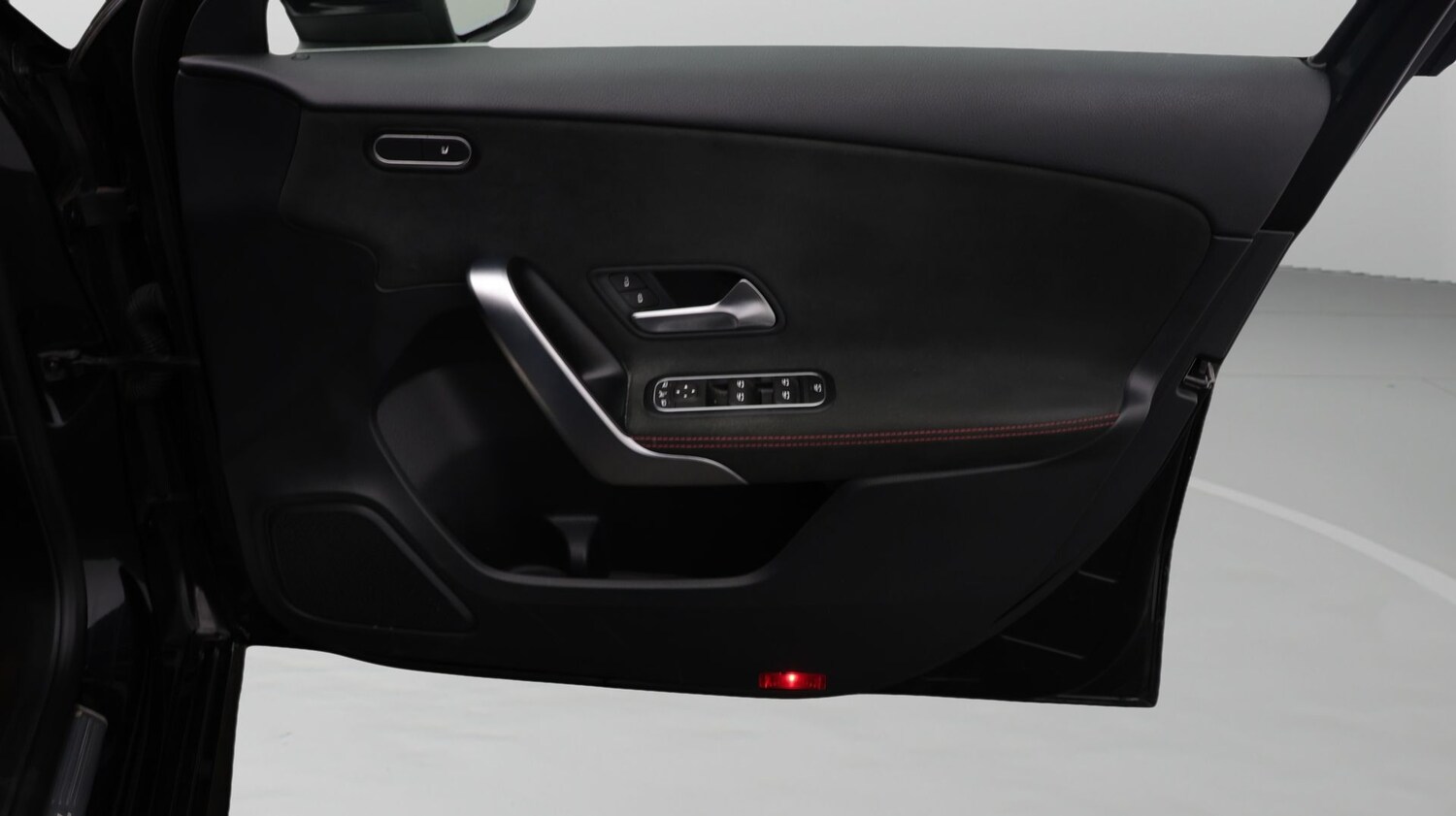 Used Mercedes-Benz A-Class 2019 for sale - 77938581: Photo 15