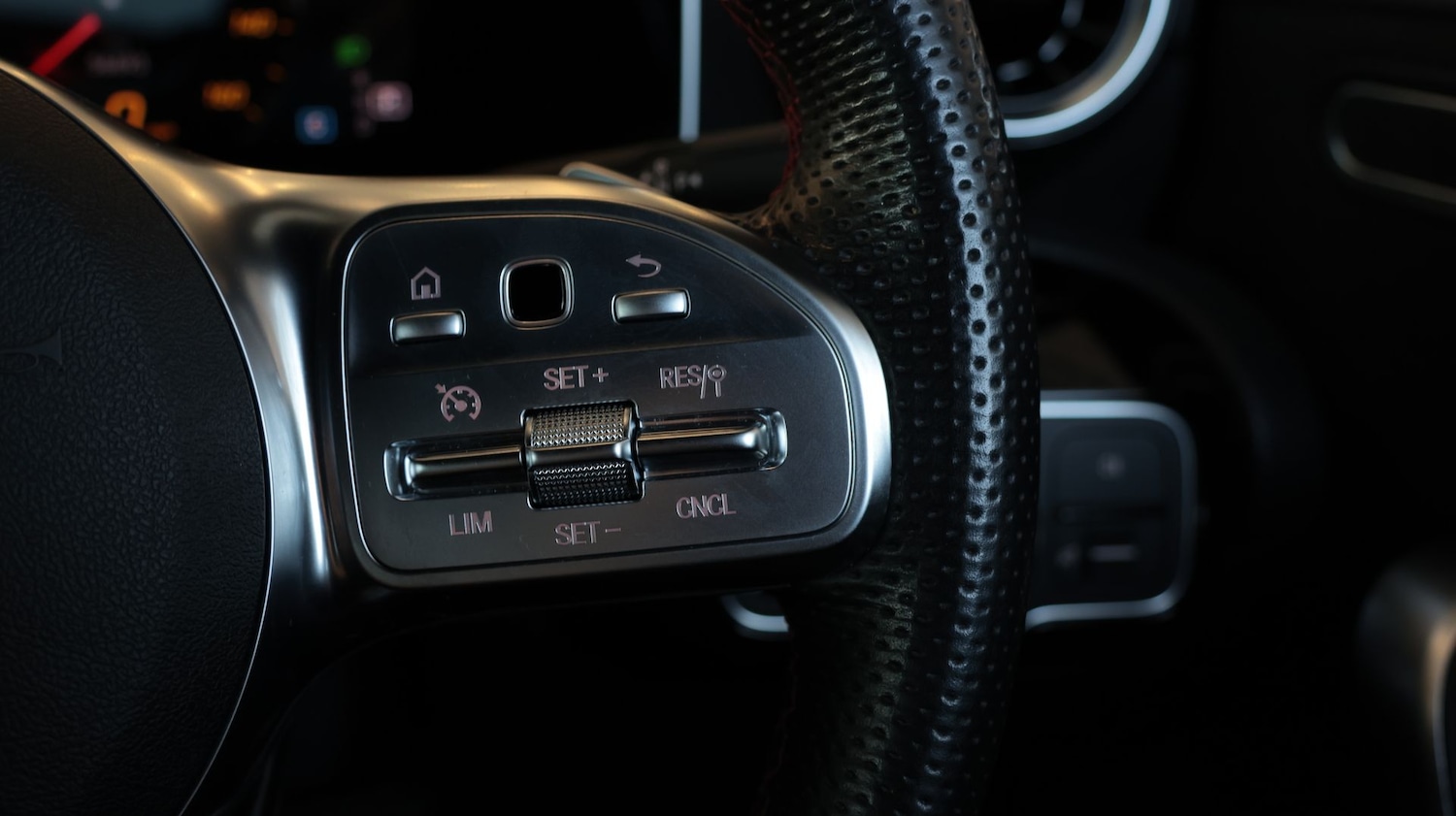 Used Mercedes-Benz A-Class 2019 for sale - 77938581: Photo 24