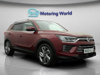 2019 (69) - 1.6 D Ultimate 4x4 5dr Auto