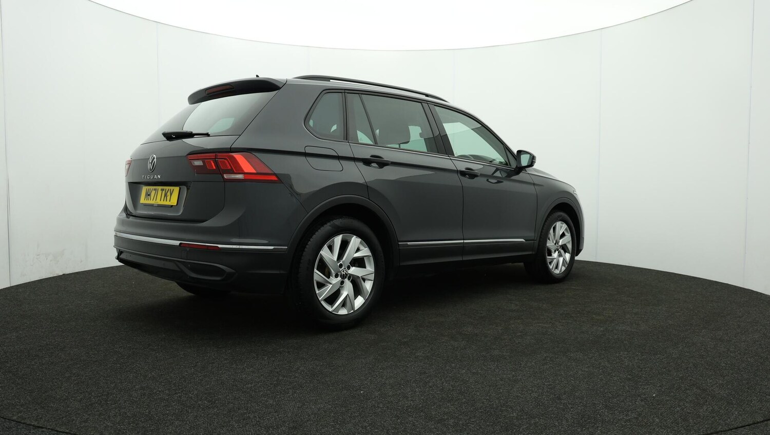 Used Volkswagen Tiguan 2021 for sale - 75978160: Photo 14