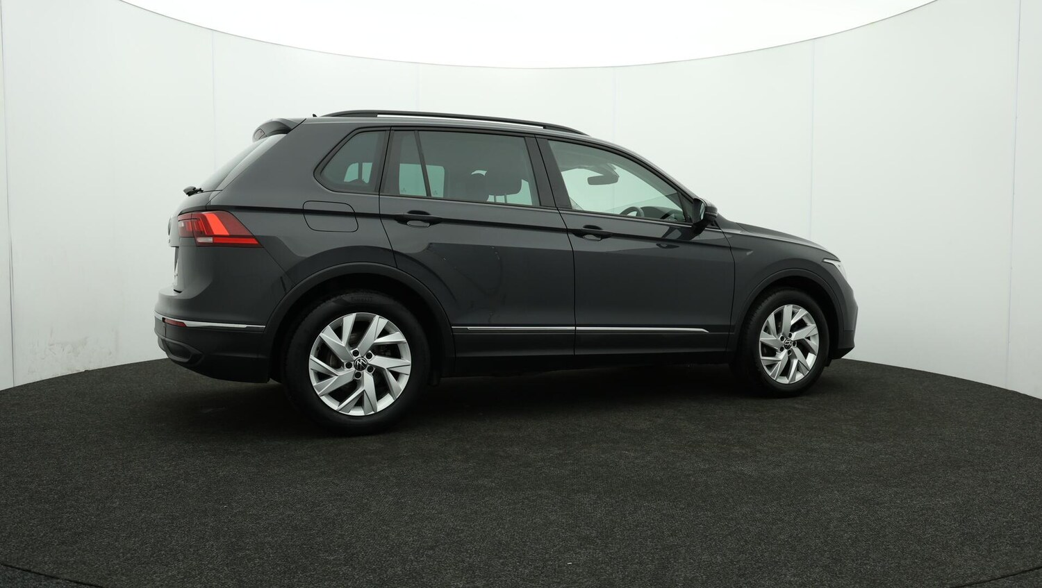Used Volkswagen Tiguan 2021 for sale - 75978160: Photo 20