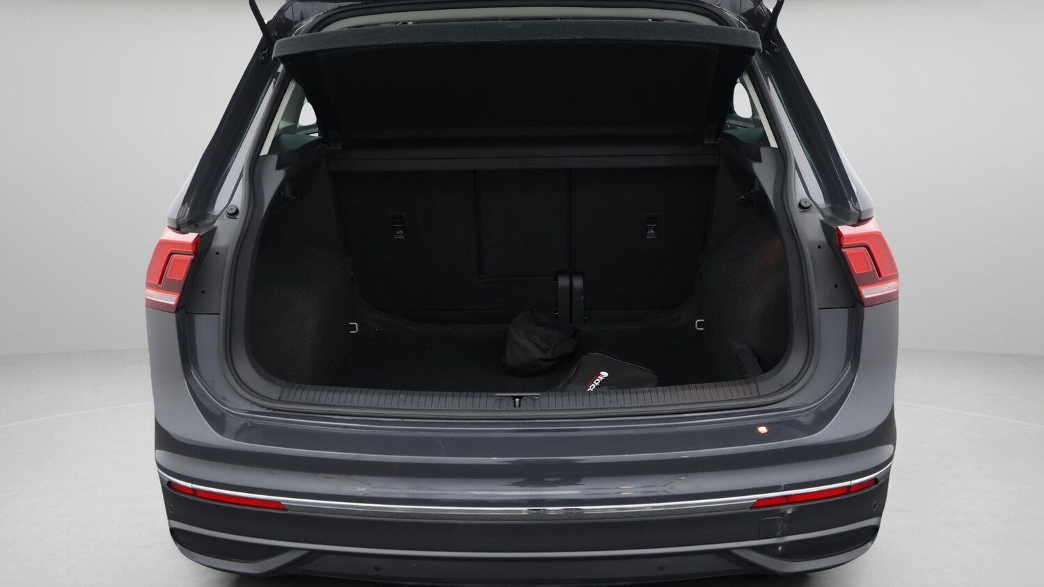 Used Volkswagen Tiguan 2021 for sale - 75978160: Photo 27