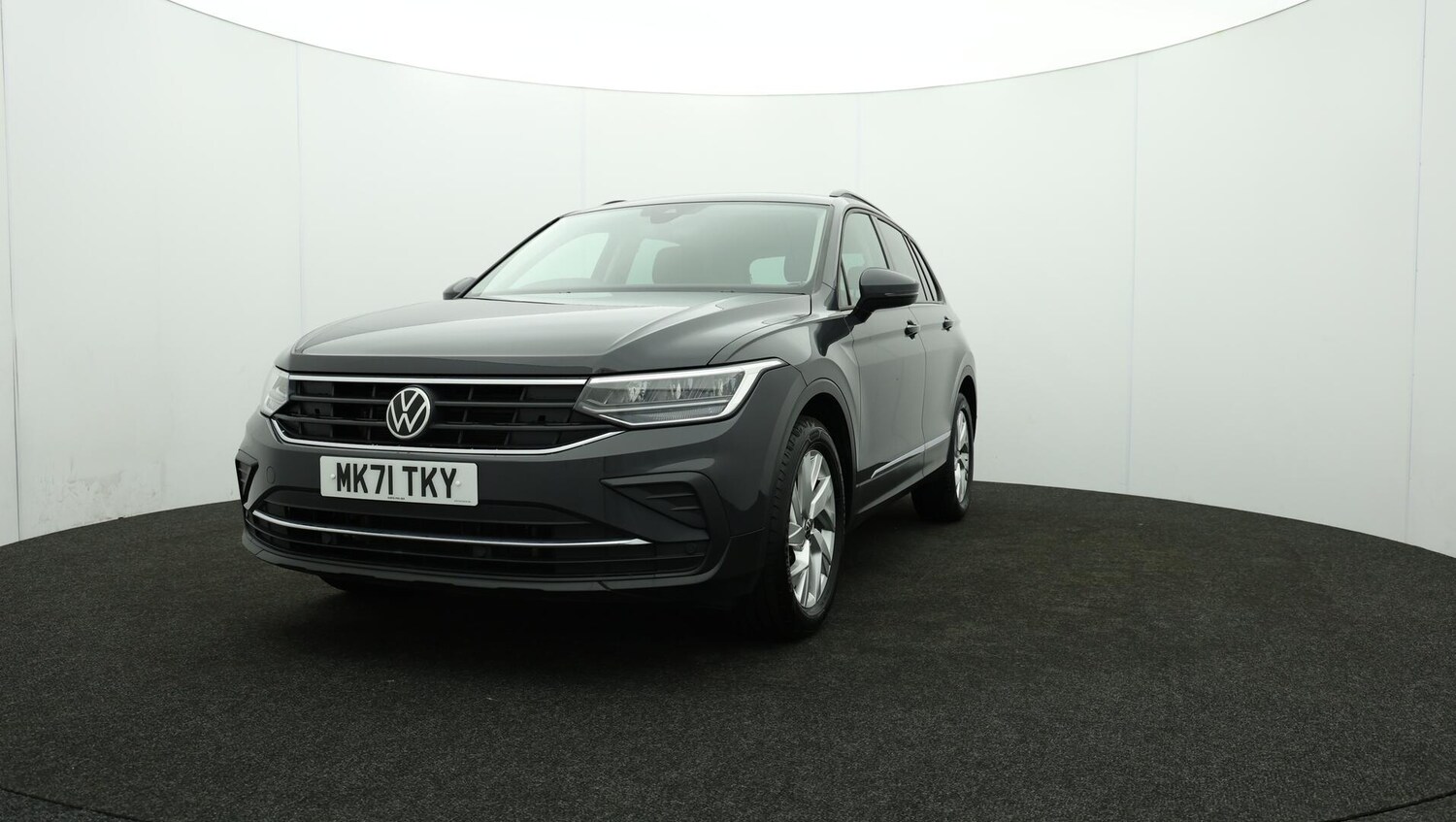 Used Volkswagen Tiguan 2021 for sale - 75978160: Photo 60