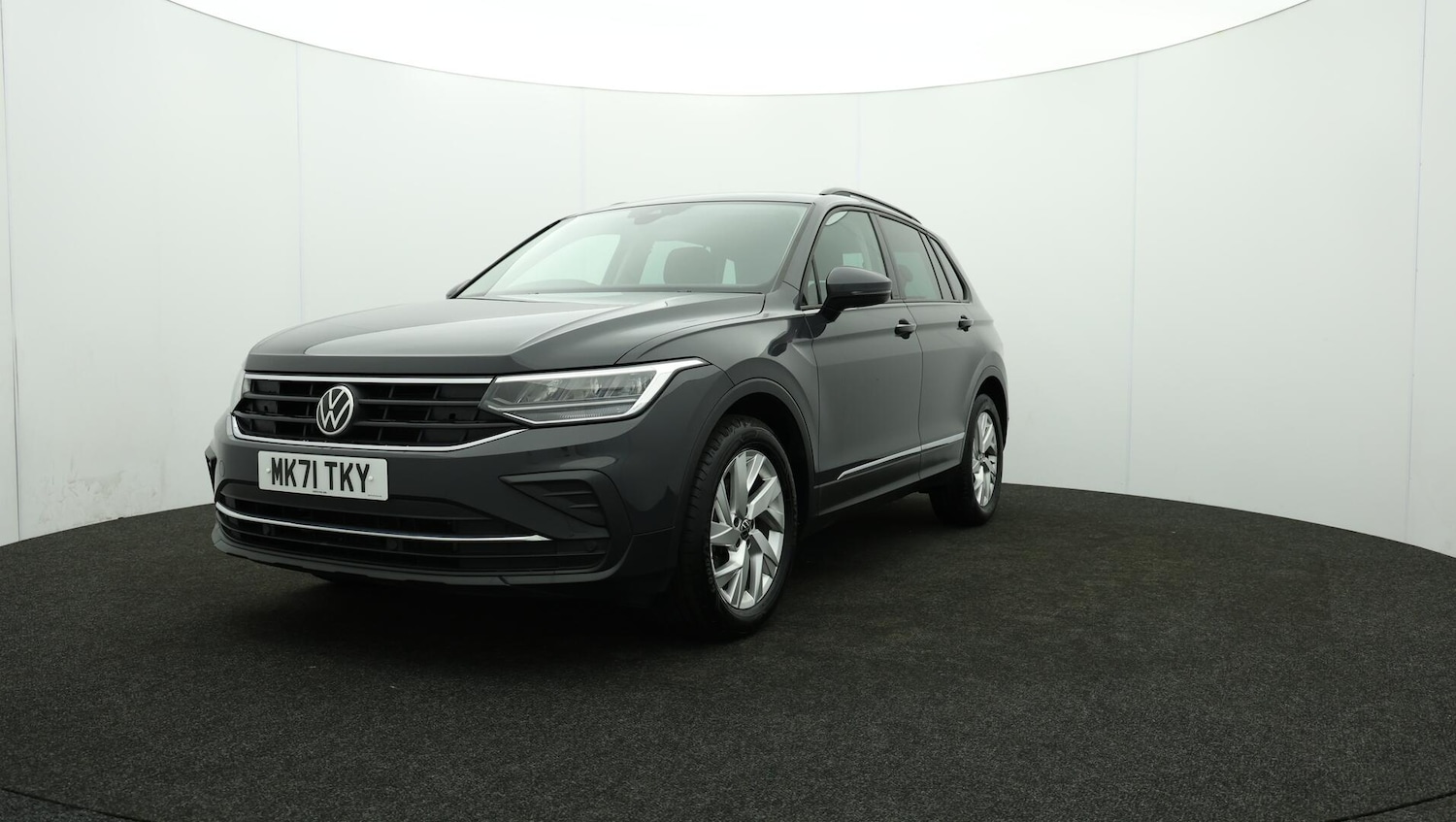 Used Volkswagen Tiguan 2021 for sale - 75978160: Photo 61