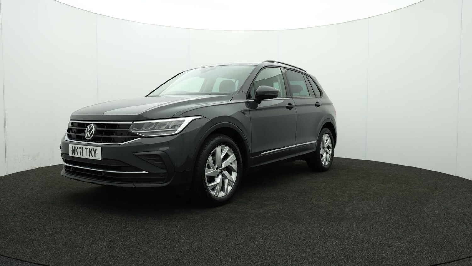 Used Volkswagen Tiguan 2021 for sale - 75978160: Photo 62