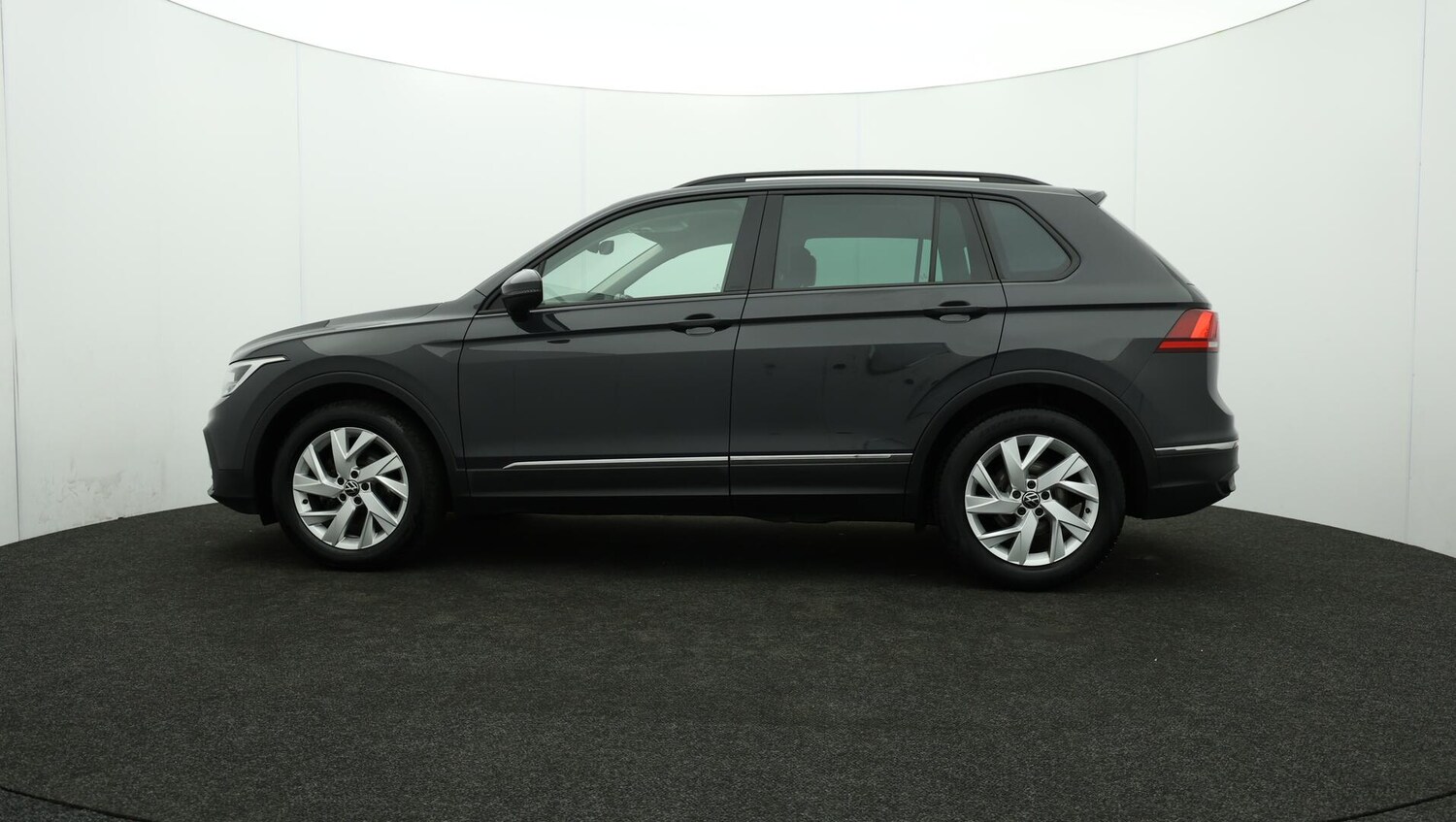 Used Volkswagen Tiguan 2021 for sale - 75978160: Photo 72
